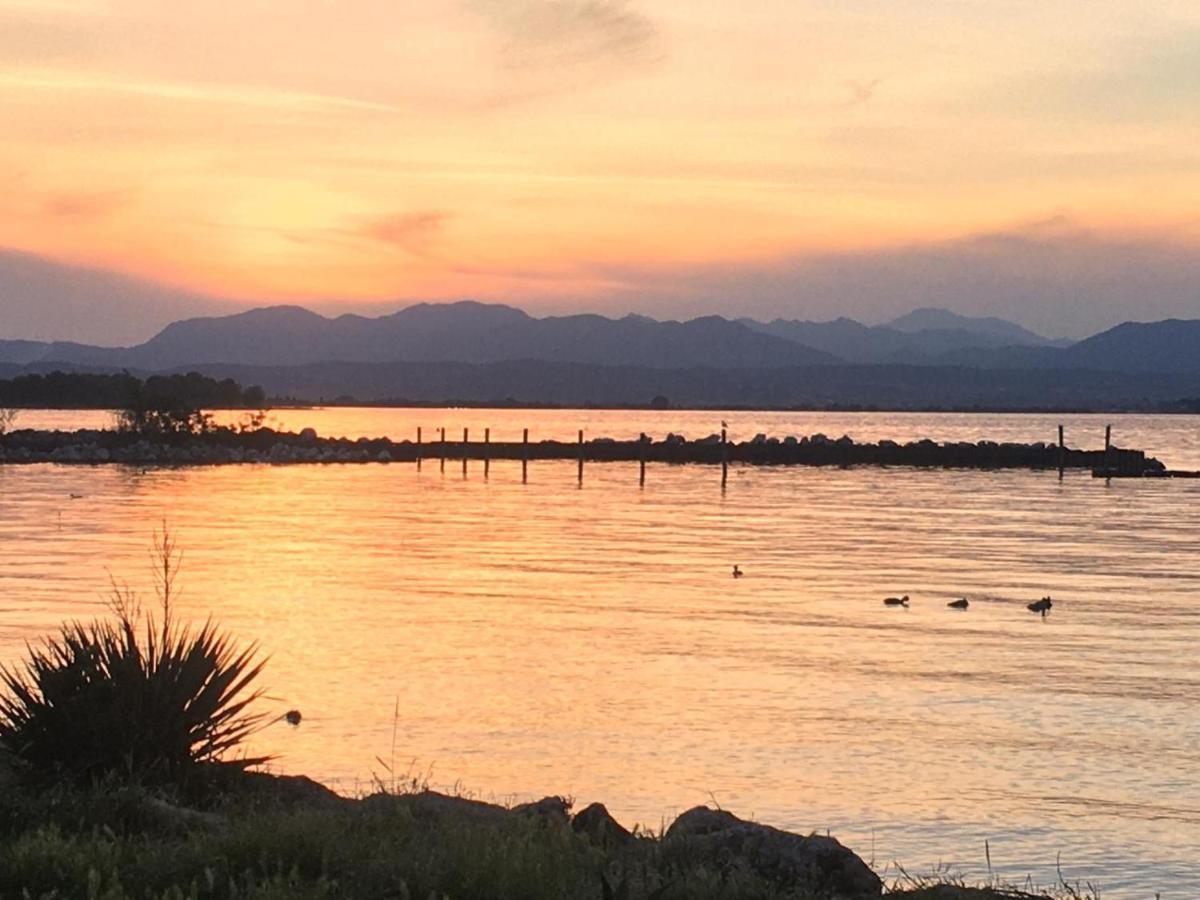 Casa Caterina Lake View Holidays Apartments Peschiera del Garda Exteriör bild